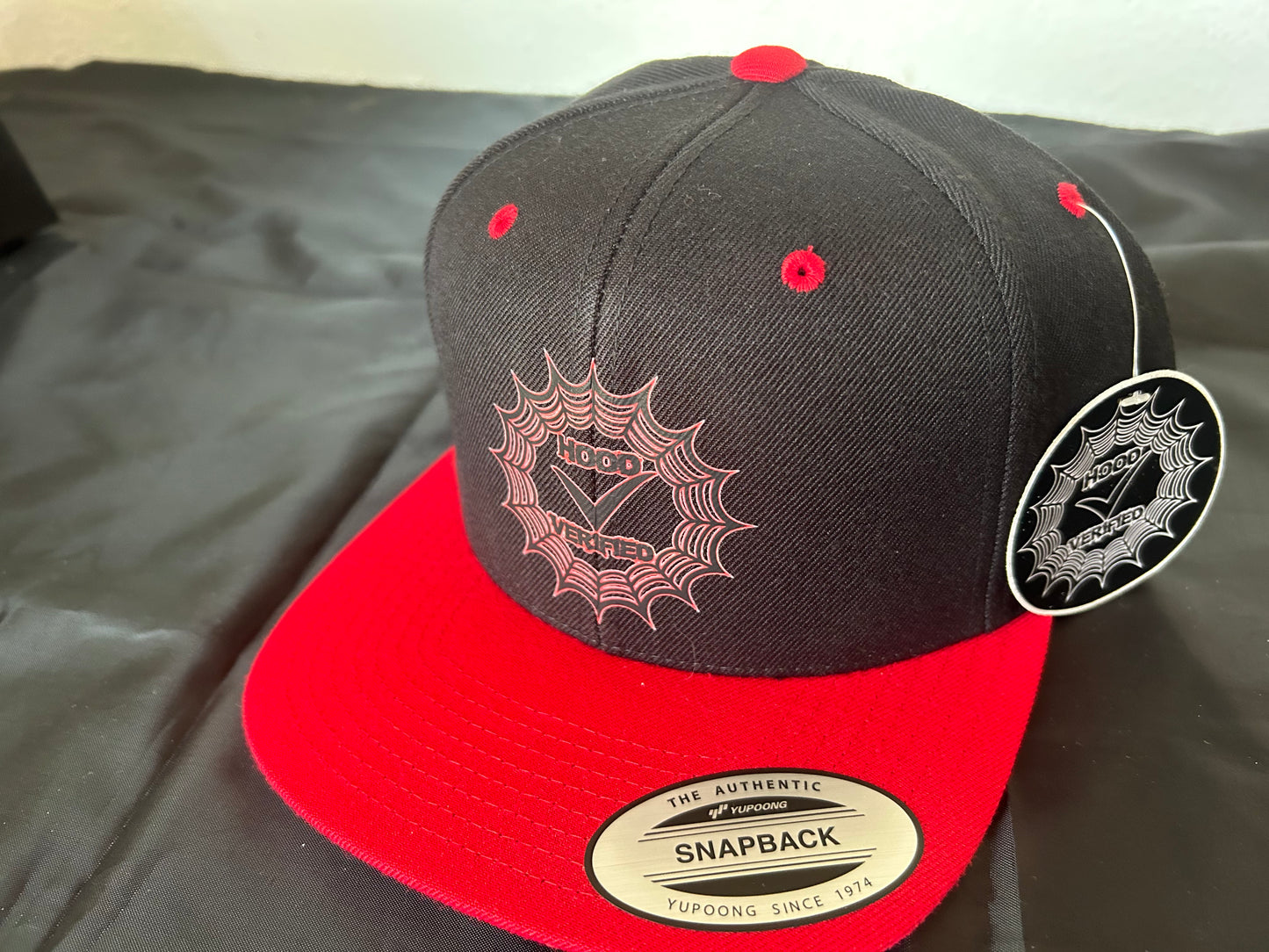 Classic Red/Black Snapback Hood verified logo